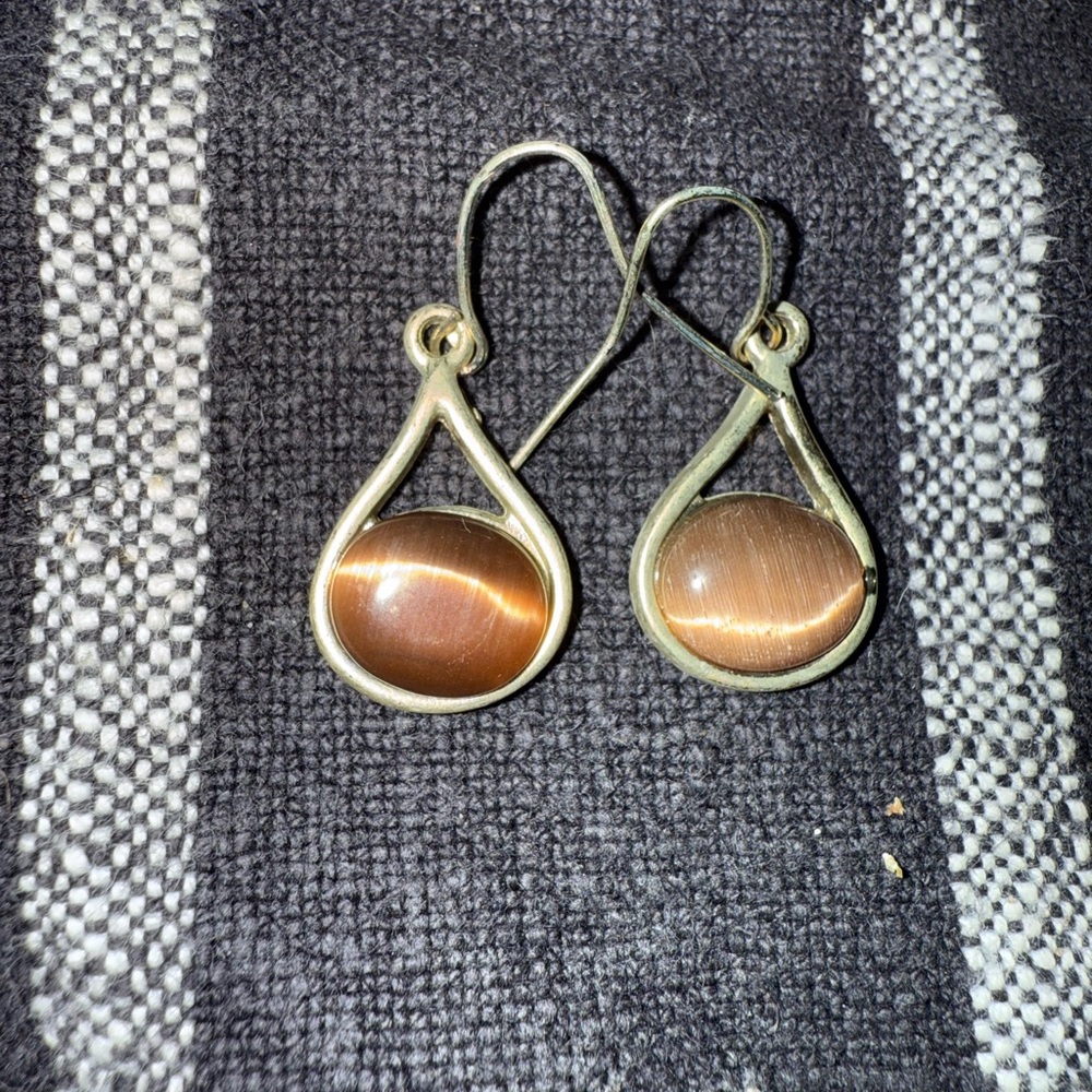 Elegant Brown Teardrop Earrings
